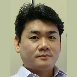 Prof. Dr. Fernando Kurokawa<br />
